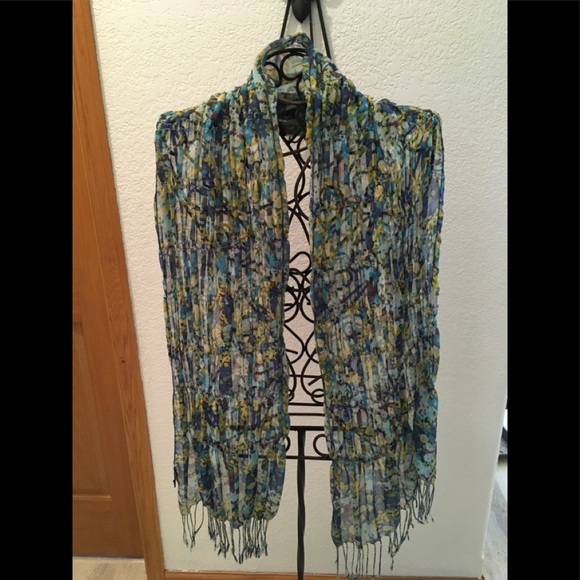 BEAUTIFUL SHALL. Multi use for every occasion - Picture 3 of 8